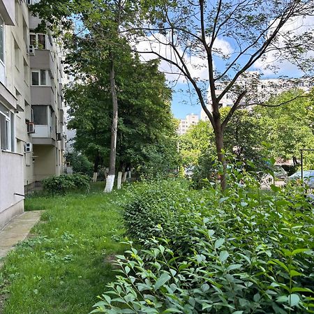 3 Camere Decomandat Бухарест Екстер'єр фото